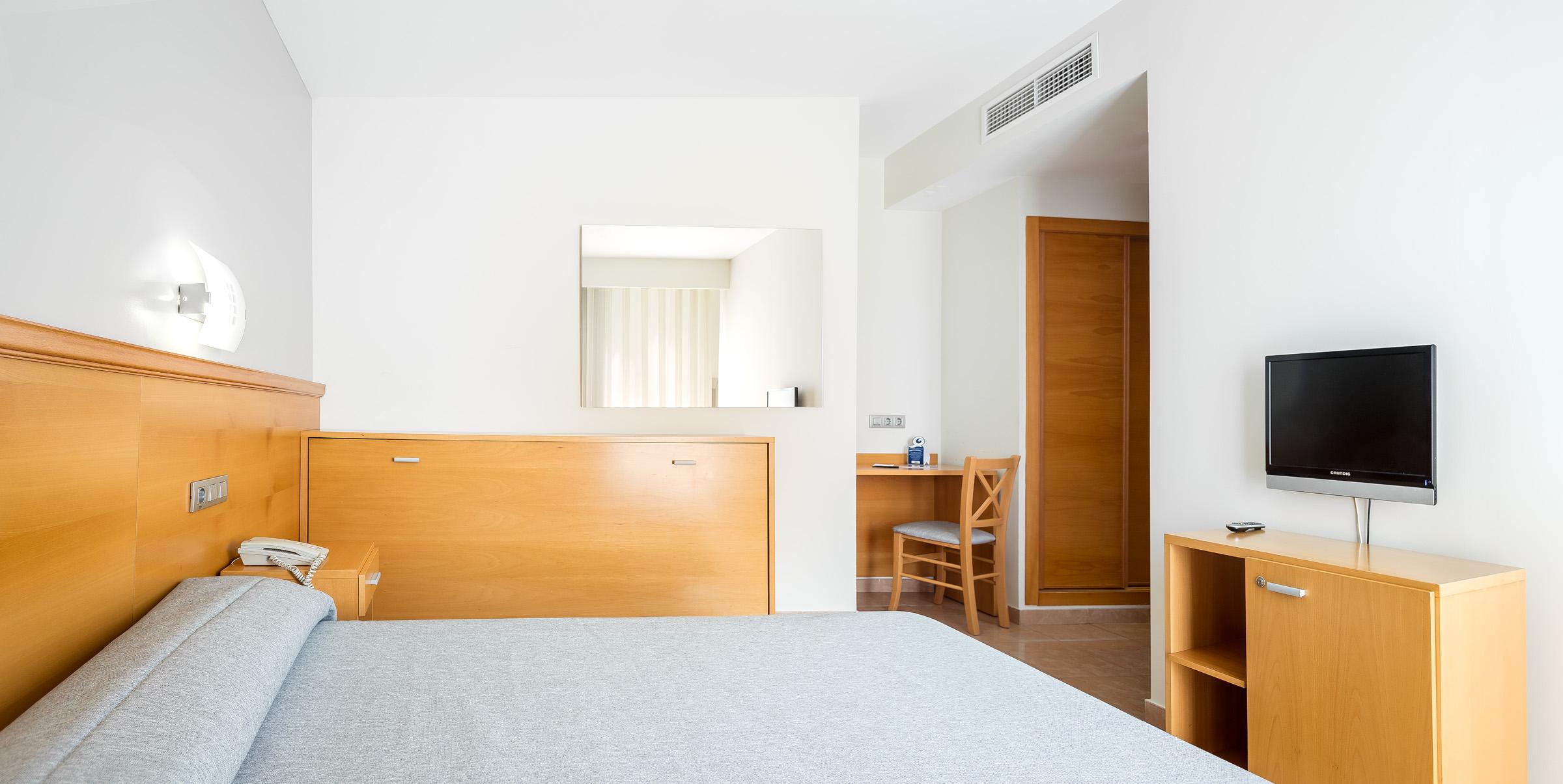 Hotel Rh Gijon & Spa Gandía Kültér fotó